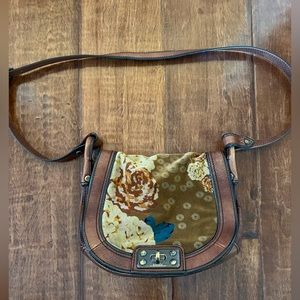 Fossil vintage re issue crossbody